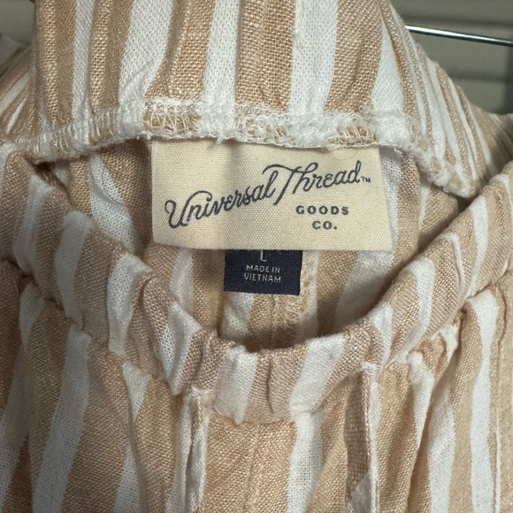 High-Rise Linen Striped Tan Women's Shorts - Picture 4 of 7